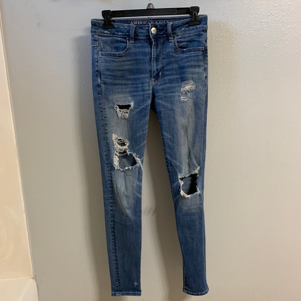 American Eagle skinny jeans